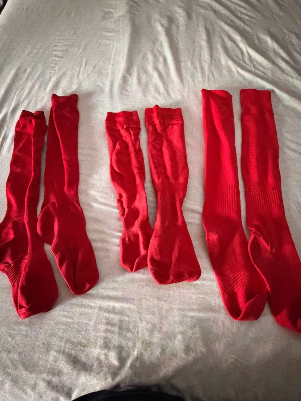 Men's Athletic Knee-High Socks in Red - Comfortable Performance